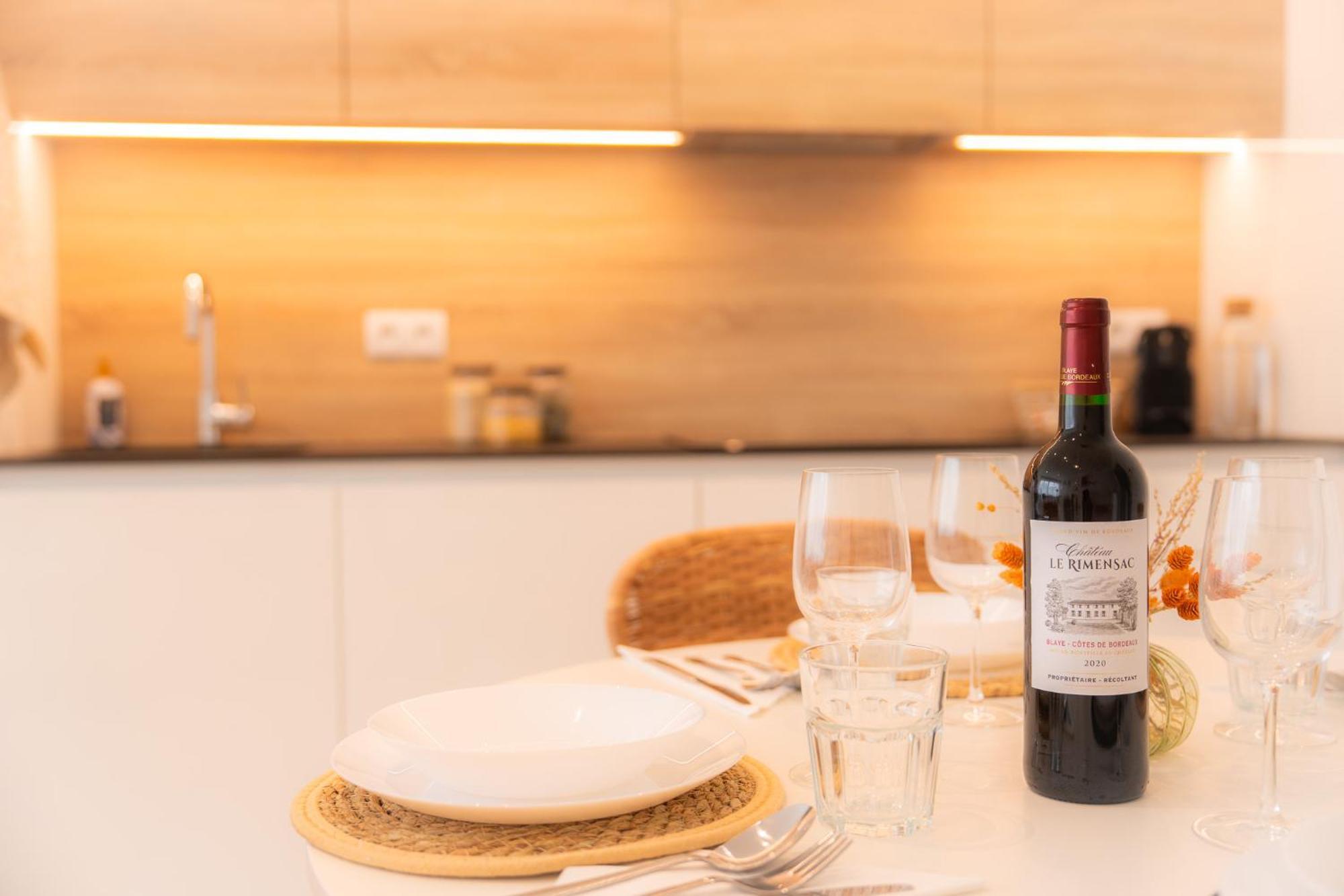 Appartement Cosy Pres De Tout ! 蒙斯 外观 照片